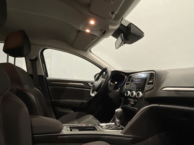 RENAULT MEGANE IV ESTATE 2021 - Photo n°23