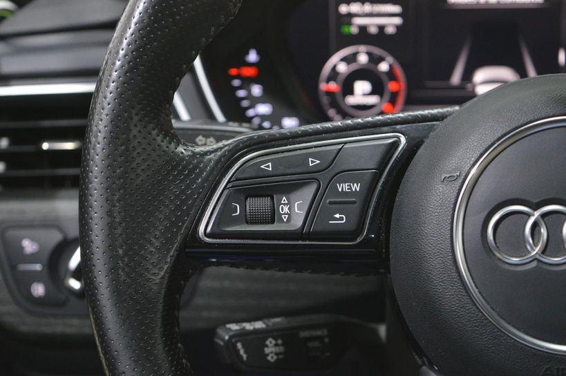 AUDI A4 2016 - Photo n°10