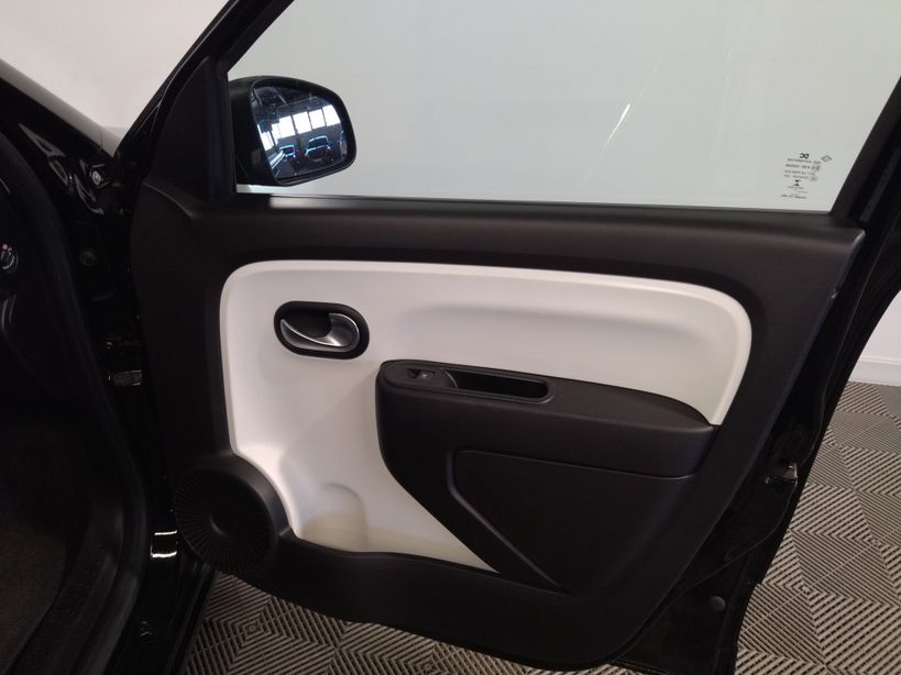 RENAULT TWINGO III 2019 - Photo n°7