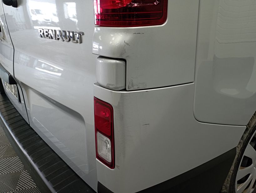RENAULT TRAFIC COMBI 2019 - Photo n°18