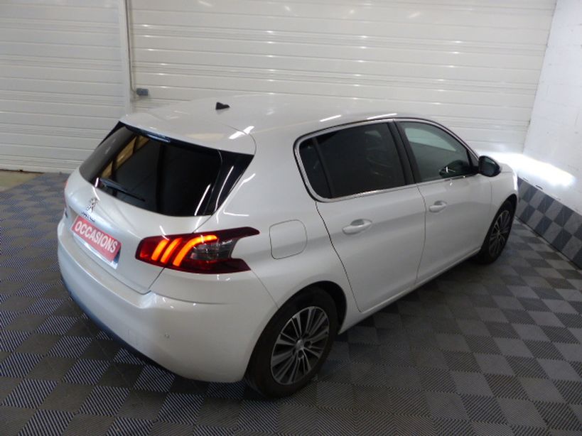 PEUGEOT 308 2020 - Photo n°19