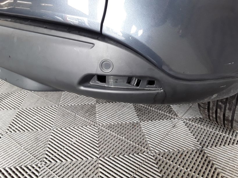 RENAULT CLIO IV ESTATE 2017 - Photo n°1