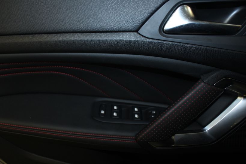 PEUGEOT 308 2020 - Photo n°9