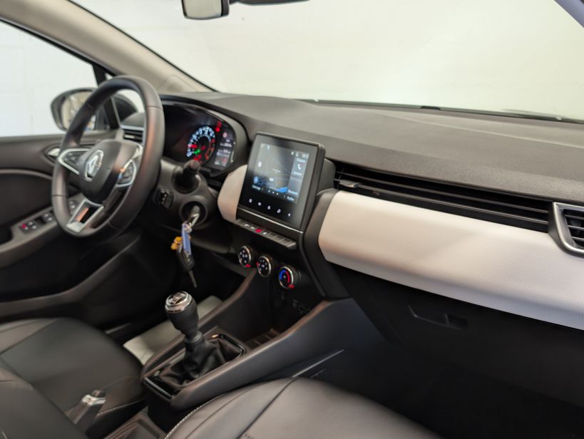 RENAULT CLIO V 2023 - Photo n°19