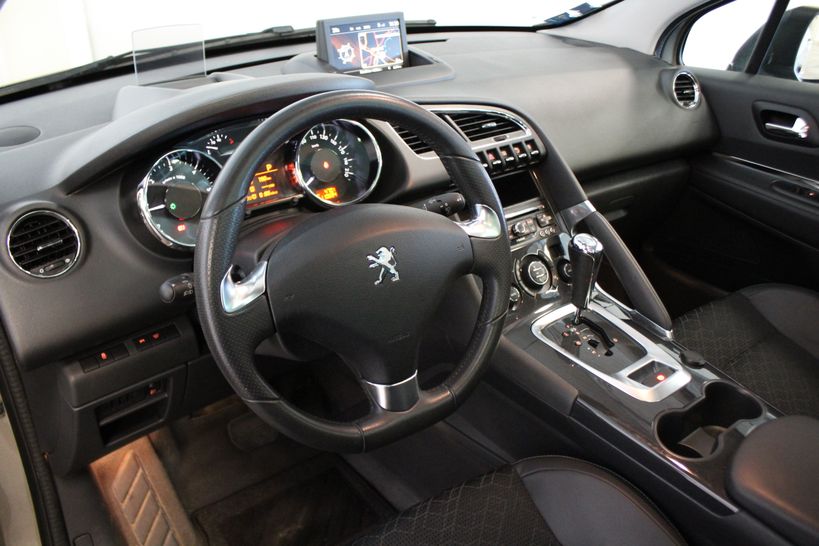 PEUGEOT 3008 2016 - Photo n°11