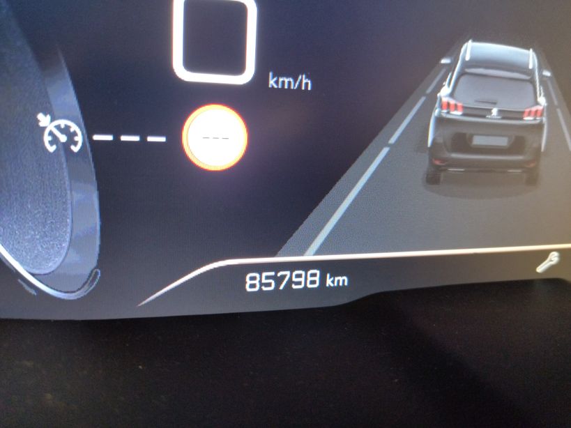 PEUGEOT 5008 2018 - Photo n°1