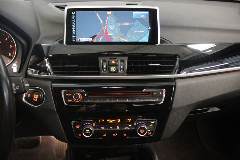 BMW X1 F48 2016 - Photo n°15