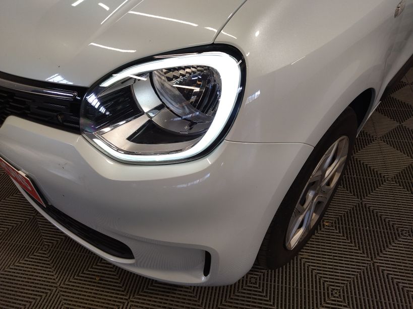 RENAULT TWINGO III 2021 - Photo n°4