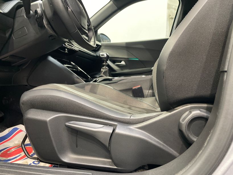 PEUGEOT 2008 2023 - Photo n°30