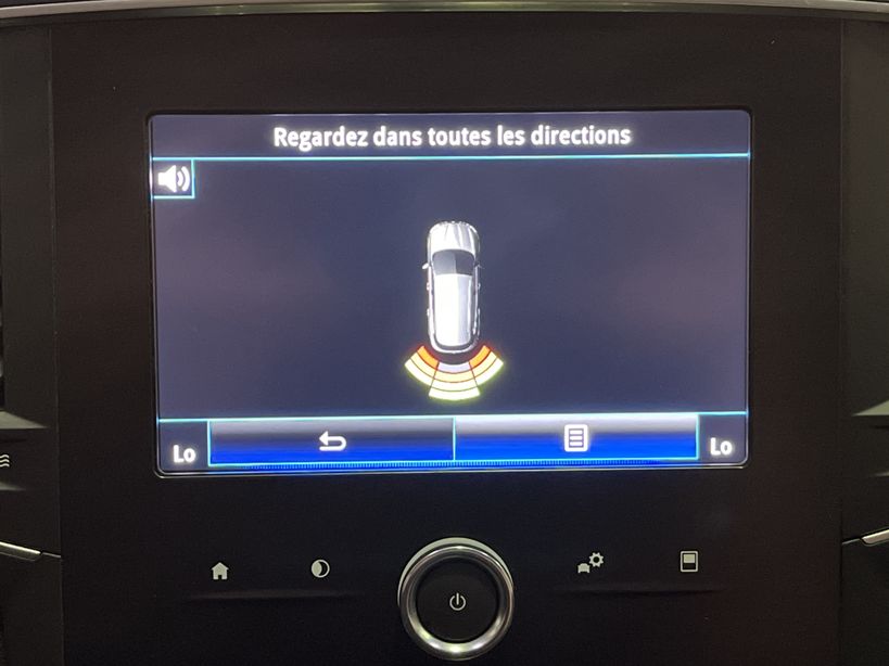 RENAULT MEGANE IV ESTATE 2019 - Photo n°12