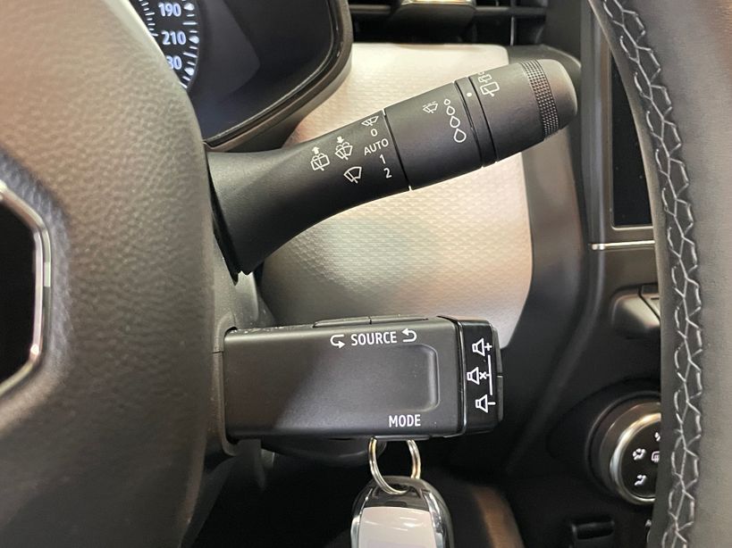 RENAULT CLIO V 2023 - Photo n°21