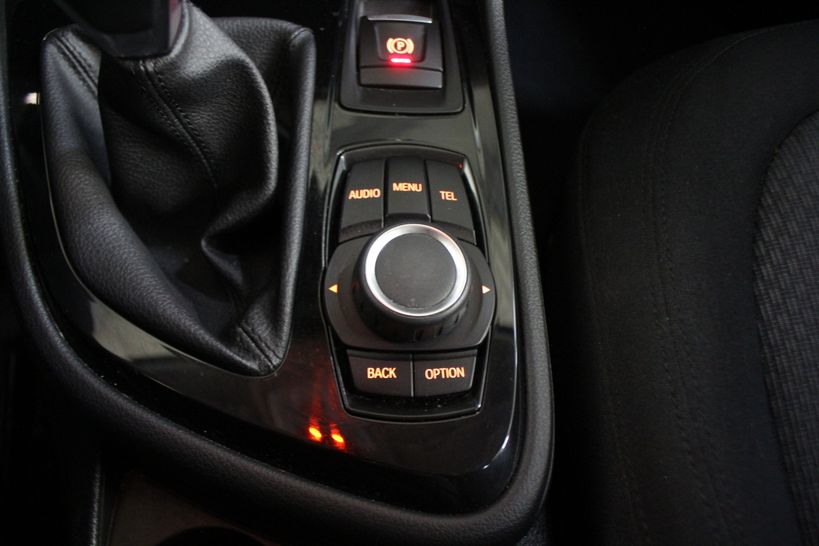 BMW SERIE 2 GRAN TOURER F46 2015 - Photo n°25
