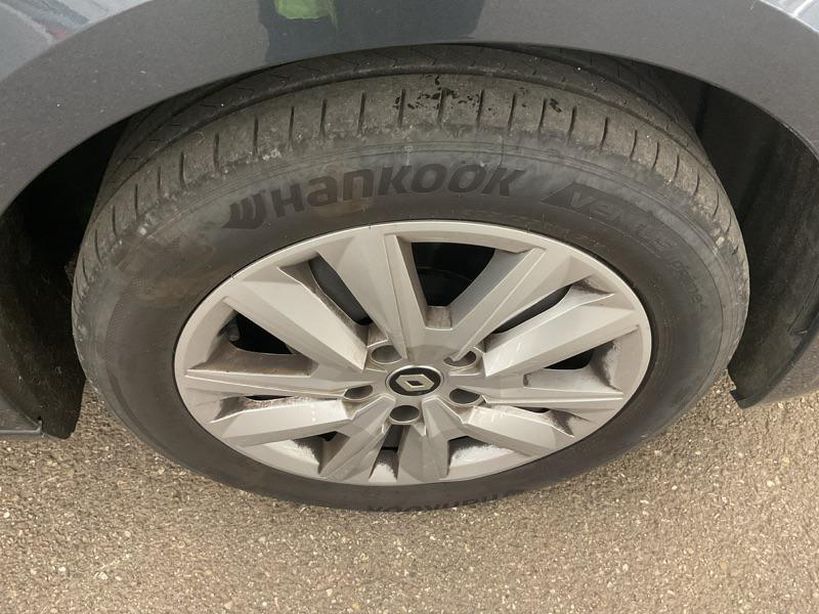 RENAULT MEGANE IV BERLINE 2022 - Photo n°2