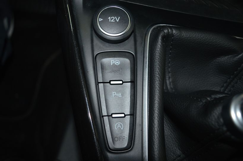 FORD FOCUS SW 2016 - Photo n°18