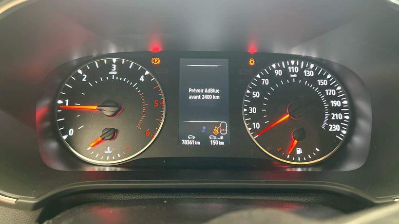 RENAULT MEGANE IV BERLINE 2022 - Photo n°14