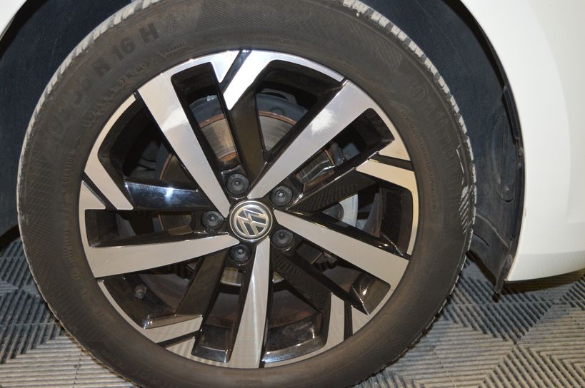 VOLKSWAGEN POLO 2019 - Photo n°2