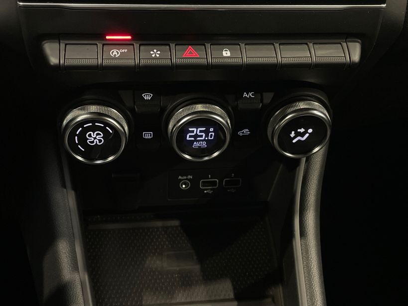 RENAULT CAPTUR 2021 - Photo n°17