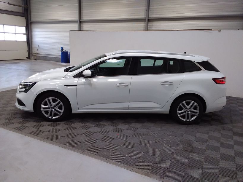RENAULT MEGANE IV ESTATE 2019 - Photo n°4