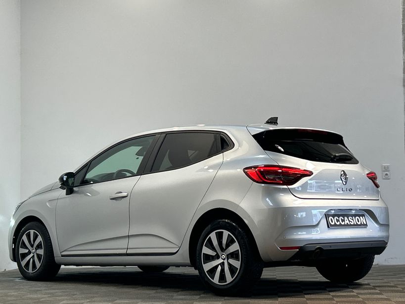 RENAULT CLIO V 2023 - Photo n°4