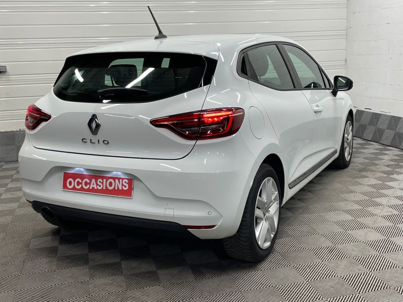 RENAULT CLIO V 2021 - Photo n°5