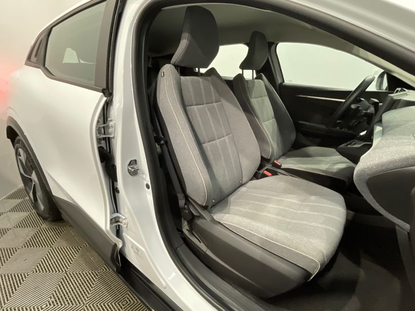 RENAULT MEGANE E TECH 2022 - Photo n°33
