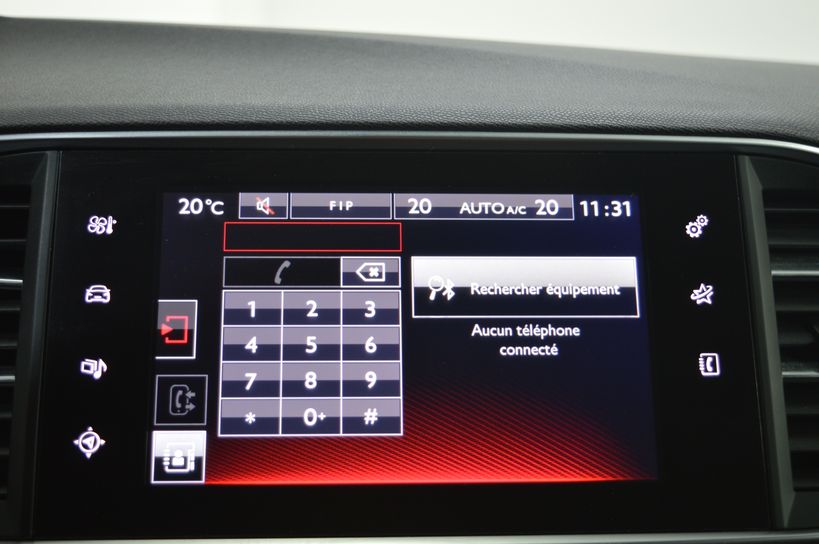 PEUGEOT 308 2015 - Photo n°15