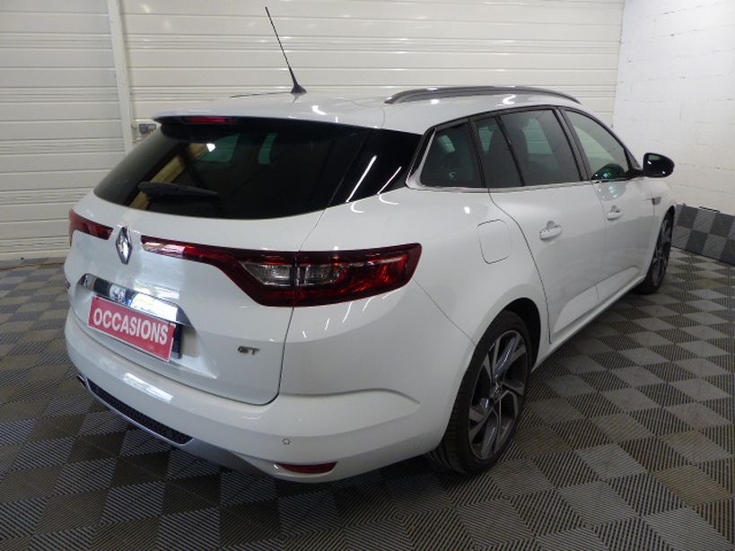 RENAULT MEGANE IV ESTATE 2017 - Photo n°5