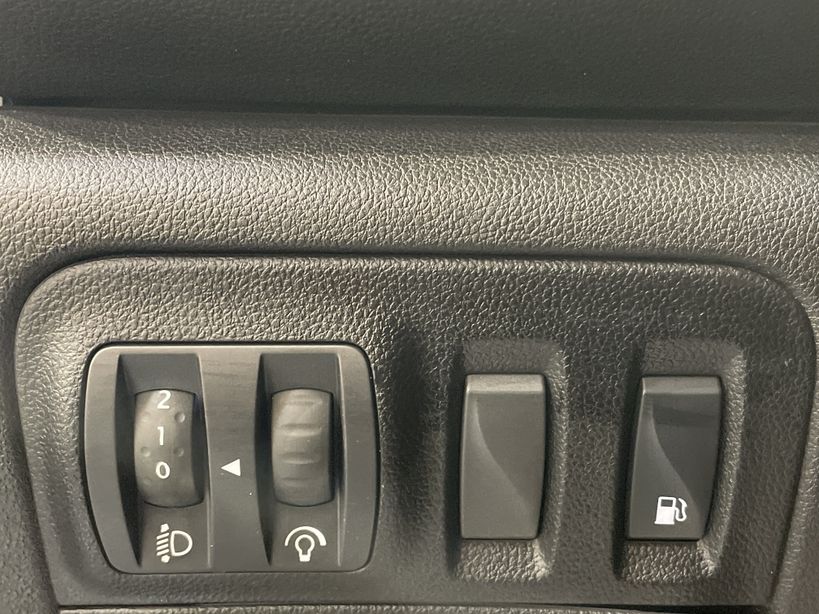 RENAULT MEGANE IV ESTATE 2021 - Photo n°35