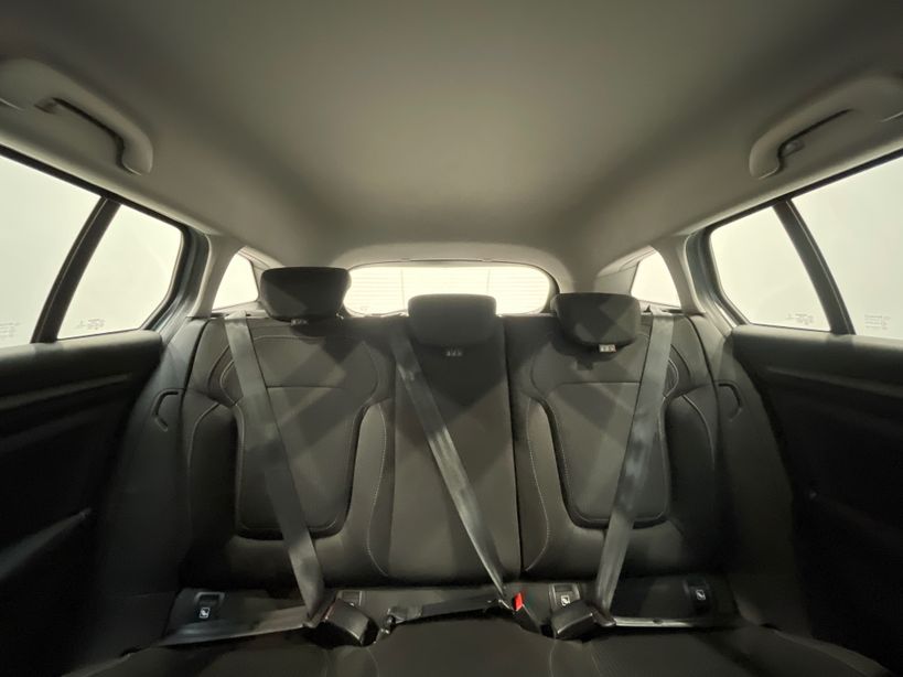 RENAULT MEGANE IV ESTATE 2021 - Photo n°39
