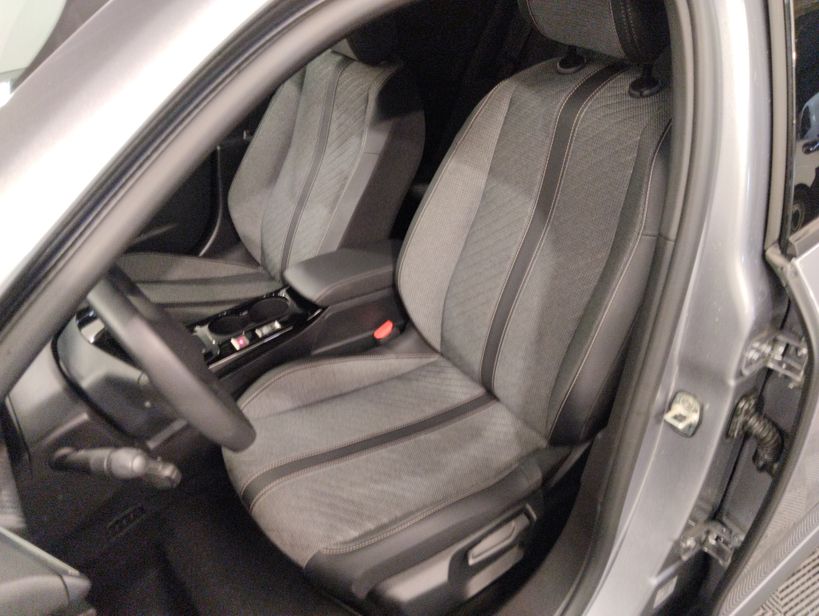 PEUGEOT 2008 ELECTRIQUE 2025 - Photo n°11