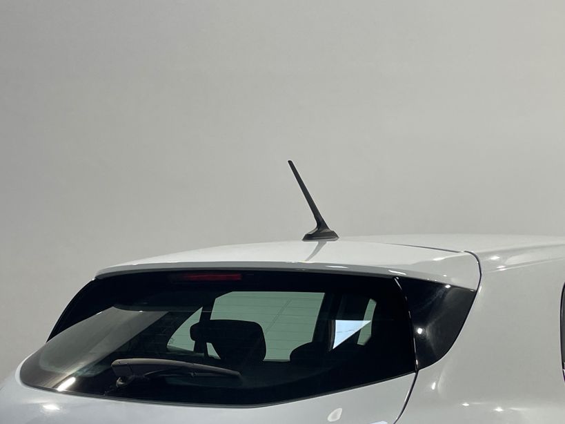 RENAULT MEGANE IV BERLINE 2021 - Photo n°45