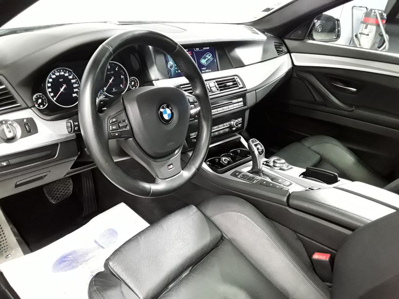 BMW SERIE 5 TOURING F11 2013 - Photo n°19
