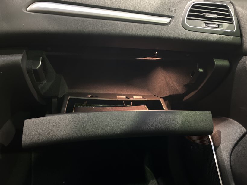 RENAULT MEGANE IV ESTATE 2017 - Photo n°24