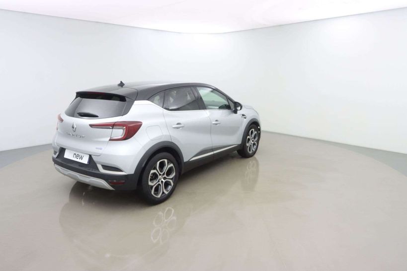 RENAULT CAPTUR 2022 - Photo n°7