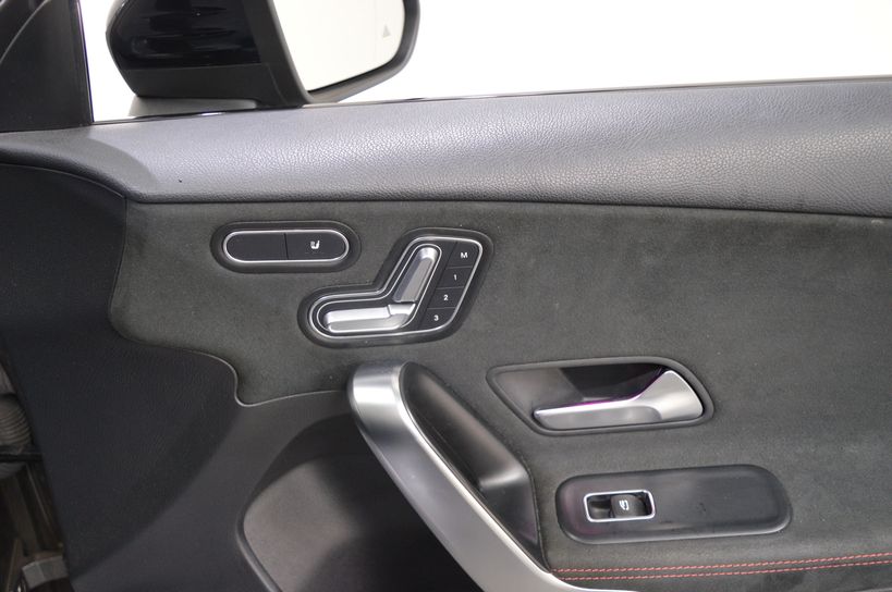 MERCEDES CLASSE A 2020 - Photo n°40