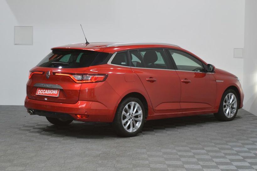 RENAULT MEGANE IV ESTATE 2019 - Photo n°3