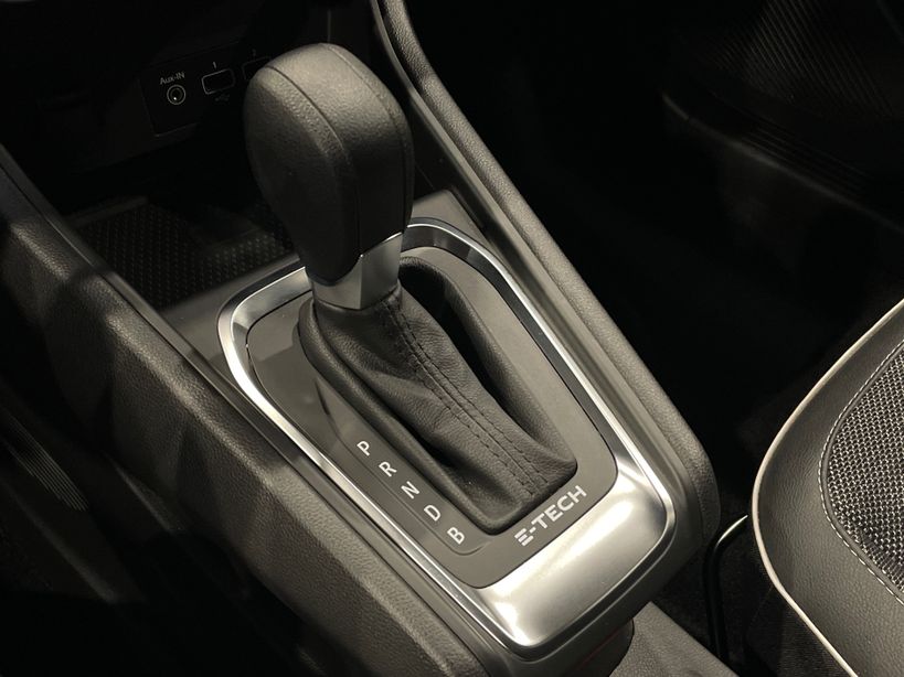 RENAULT CAPTUR 2023 - Photo n°20