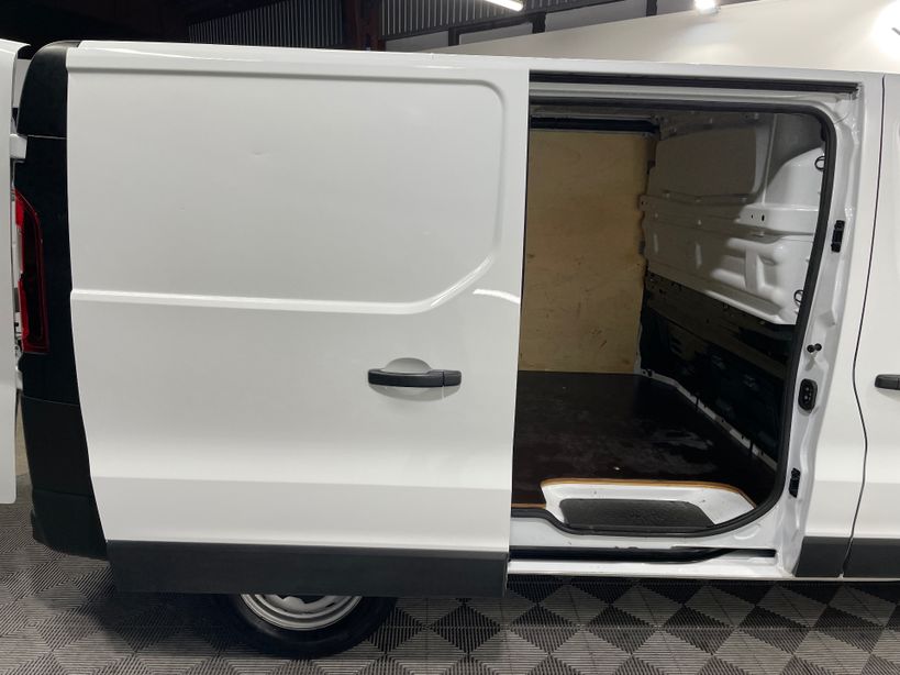 RENAULT TRAFIC FOURGON 2022 - Photo n°7