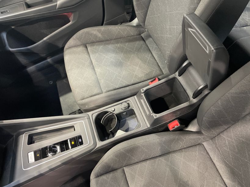 VOLKSWAGEN GOLF 2023 - Photo n°22