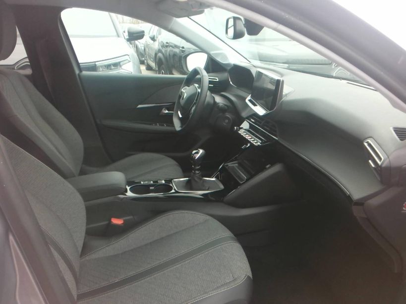 PEUGEOT 208 2024 - Photo n°3
