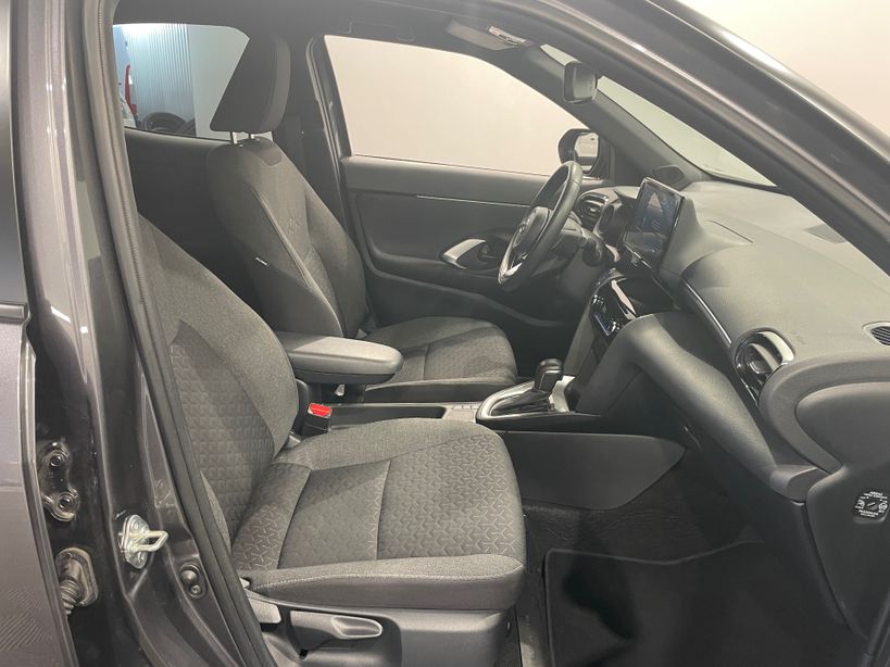 TOYOTA YARIS CROSS HYBRIDE 2023 - Photo n°26