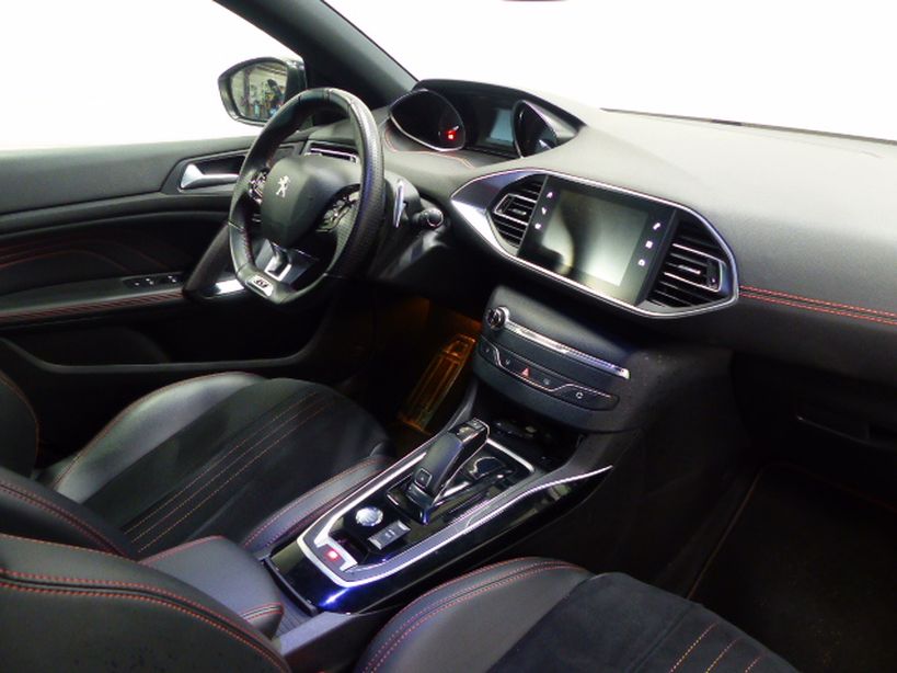 PEUGEOT 308 SW 2020 - Photo n°8
