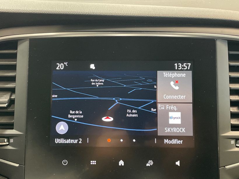 RENAULT MEGANE IV BERLINE 2022 - Photo n°15