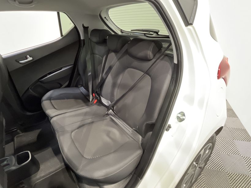 HYUNDAI i10 2016 - Photo n°9
