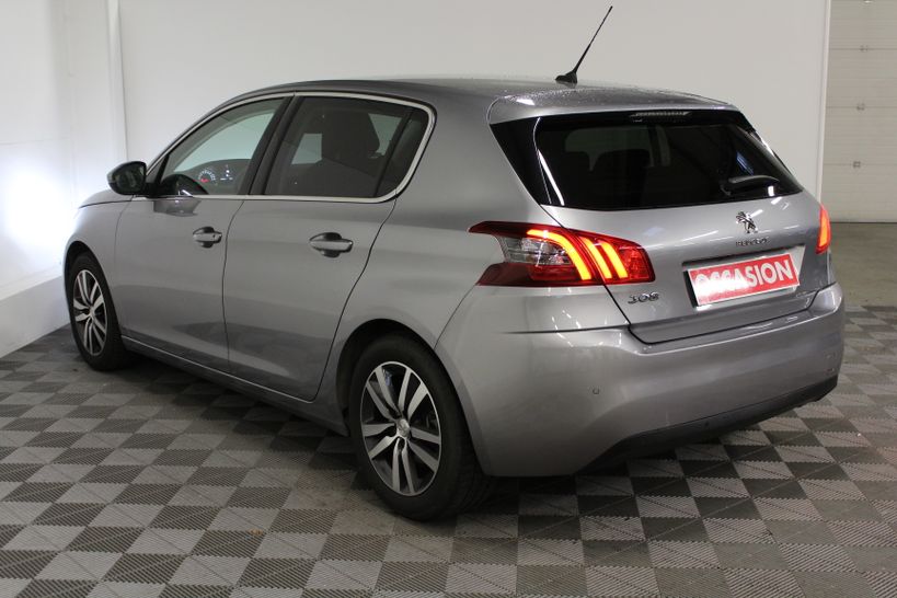 PEUGEOT 308 2019 - Photo n°5