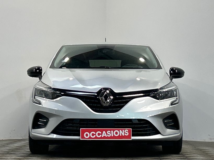 RENAULT CLIO V 2023 - Photo n°5