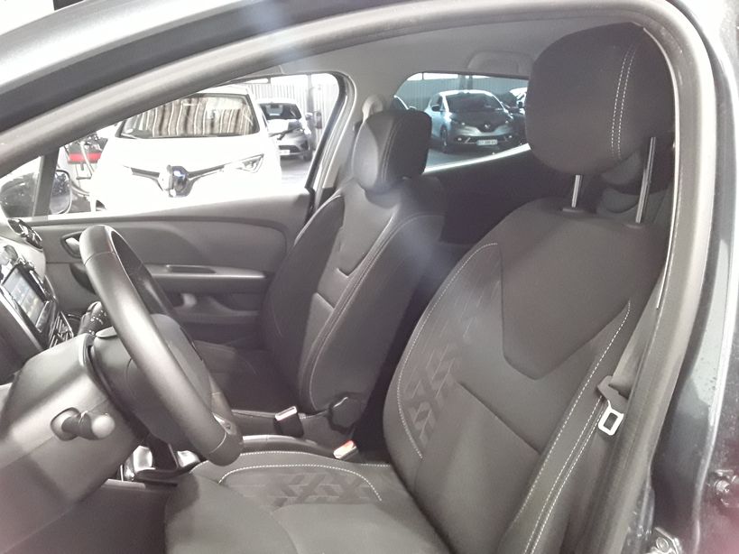RENAULT CLIO IV 2019 - Photo n°6