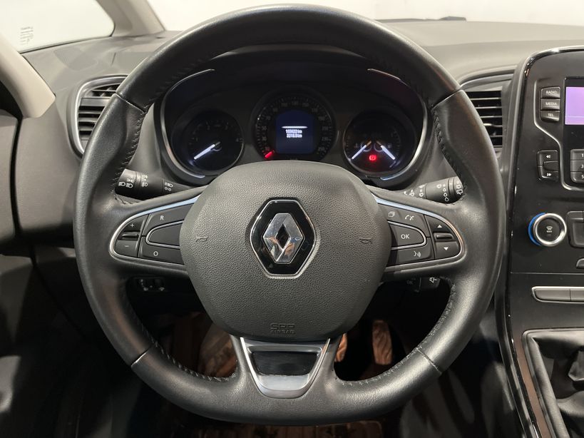 RENAULT SCENIC IV 2018 - Photo n°11