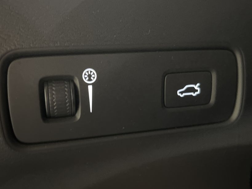 VOLVO XC40 2018 - Photo n°34