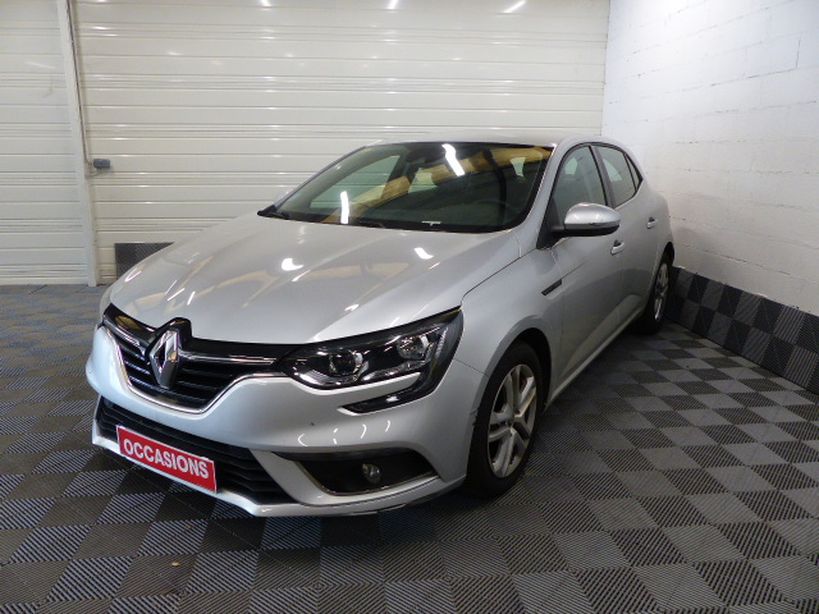 RENAULT MEGANE IV BERLINE BUSINESS 2019 - Photo n°1